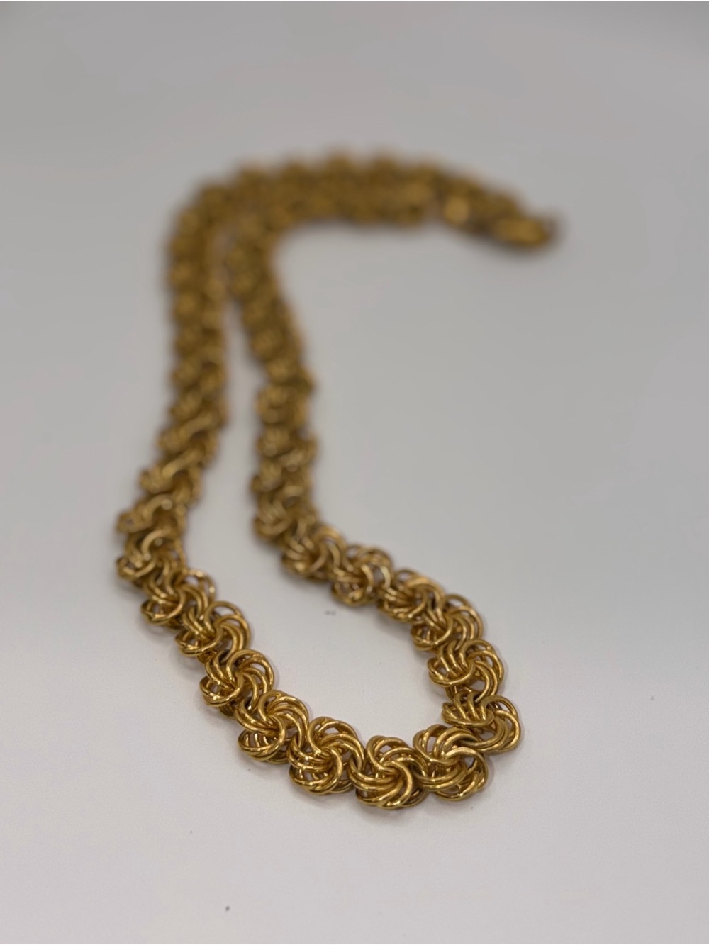 Vintage Napier Gold-Tone Interlocking Knot Link Necklace, Chunky Statement Chain - Picture 3 of 5